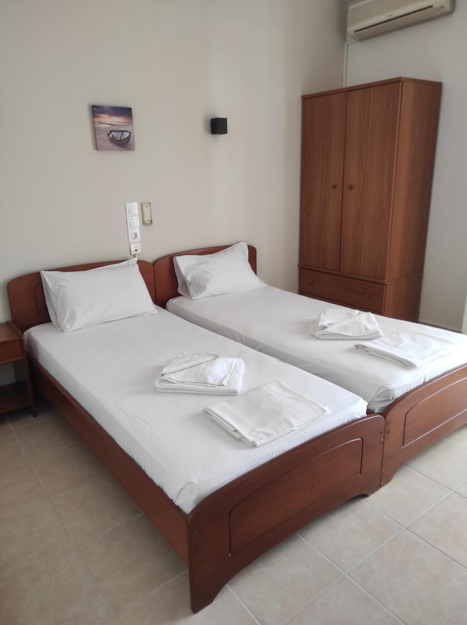 Saint George Hotel Loutra Edipsou  Extérieur photo